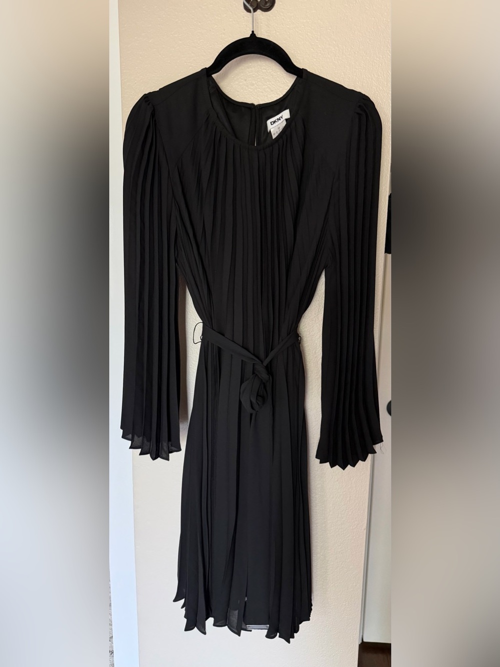 DKNY Black Pleated Long Sleeve Belted Maxi Dress